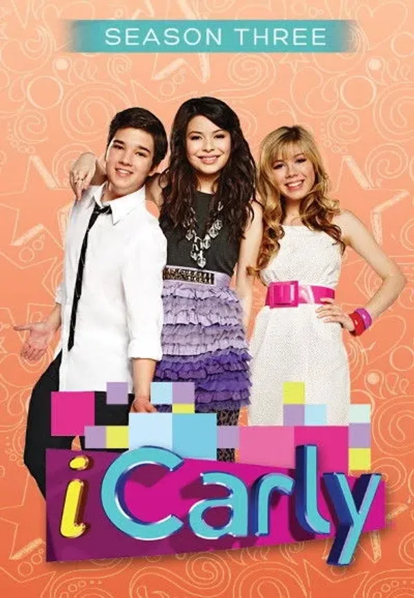 Poster phim Cô Bé Internet Carly (Phần 3) trên Motchill
